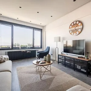 Svm With A Sea View In Nisantasi شقة اسطنبول